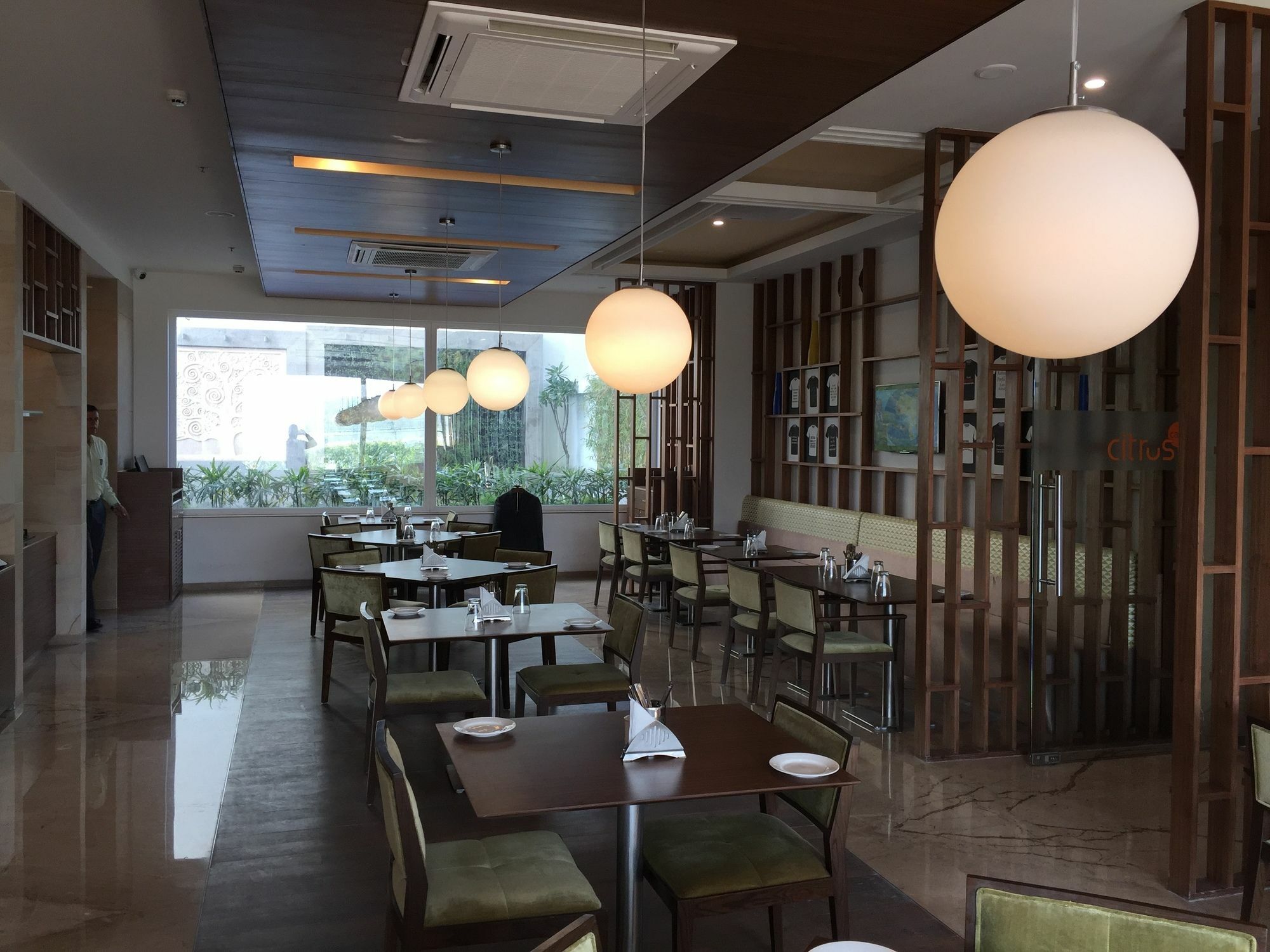 Lemon Tree Hotel, Sector 60, Gurugram Gurgaon Exterior photo